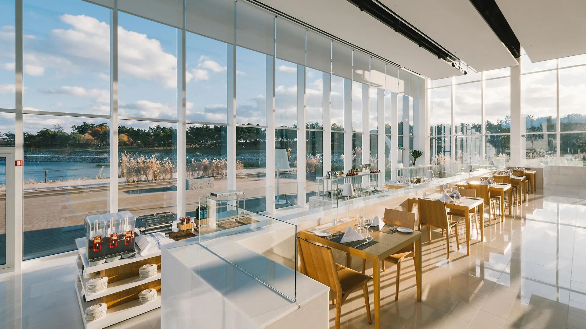 Nest Hotel Incheon 5*,  Zuid-Korea