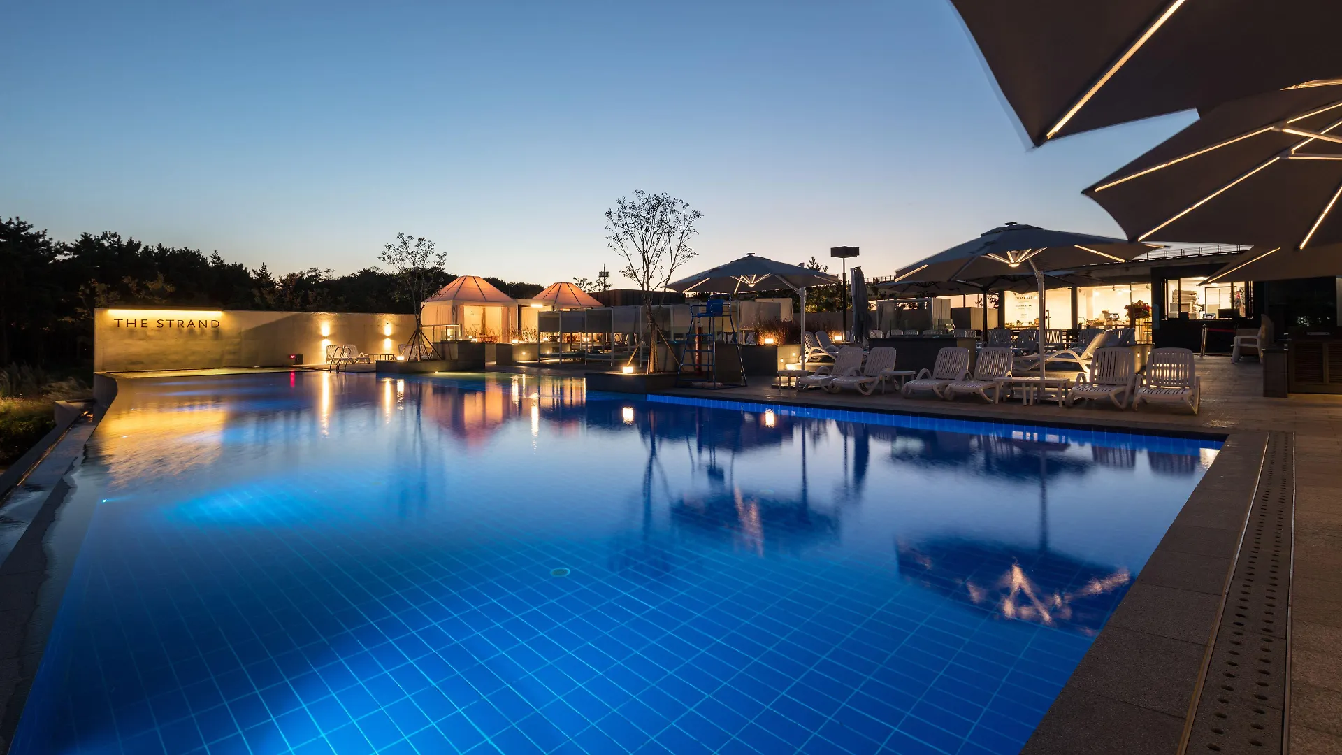 Nest Hotel Incheon 5*,