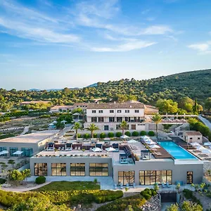 Carrossa & Hotel Arta